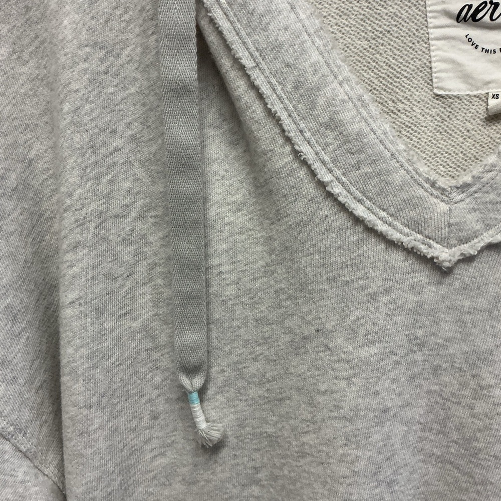 aerie SZ XS oversized grey Heathered V-Neck sweatshirt Down to Earth - Picture 3 of 11